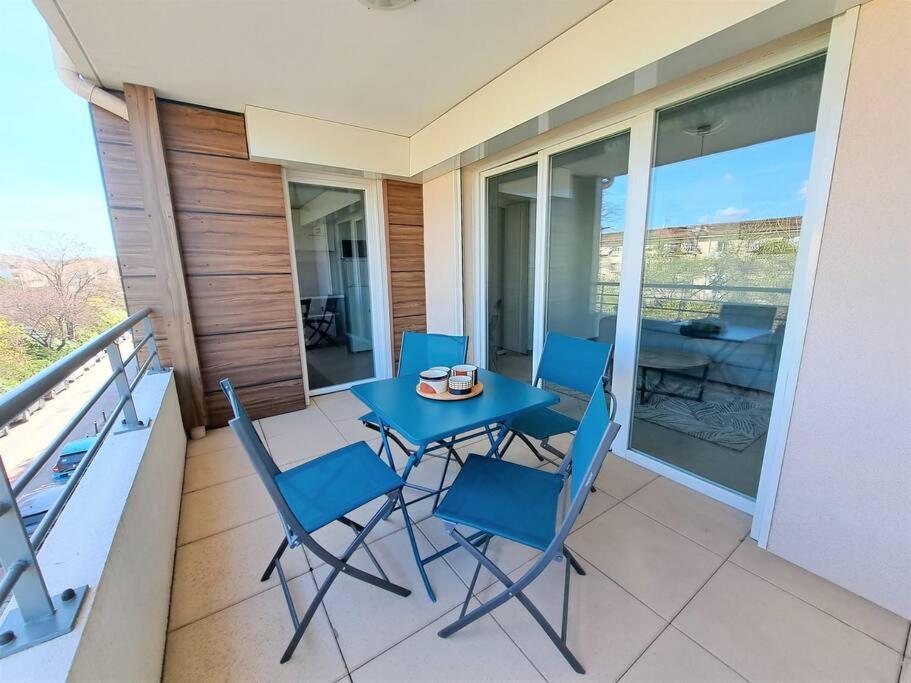 Saint Raphael, T2, Piscine, Proche Centre Ville Luaran gambar
